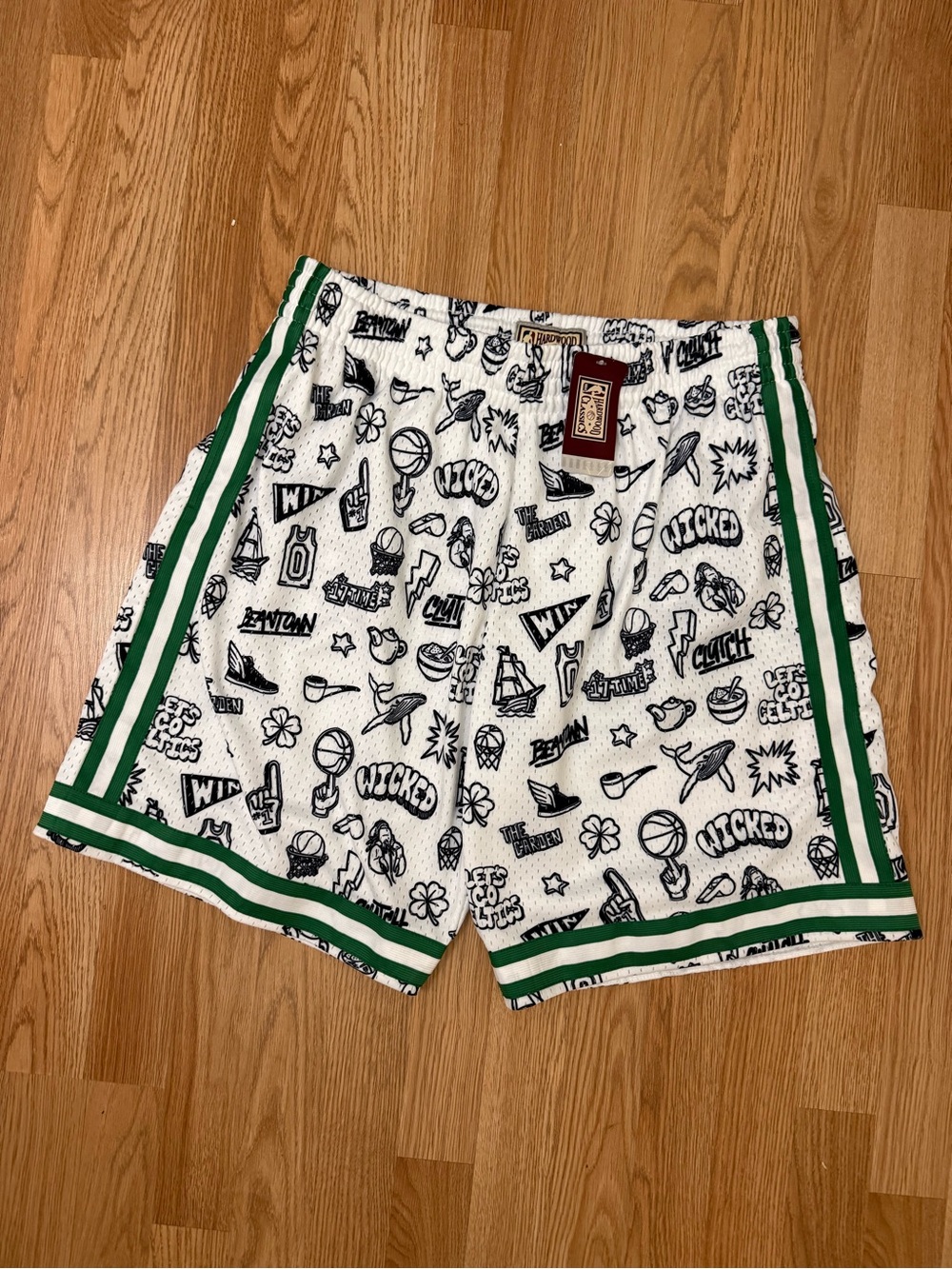 Boston Celtics NBA Mitchell & Ness Doodle Swingman Shorts Sz XL